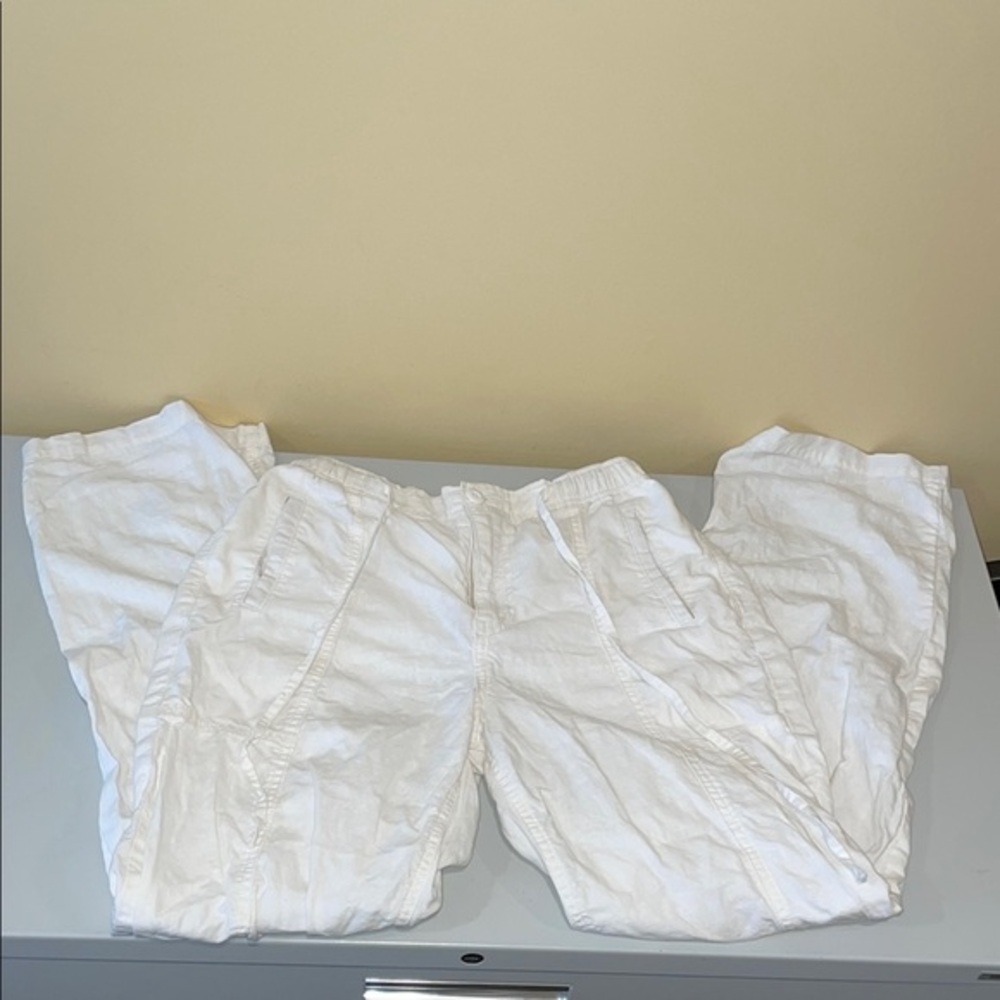 Forever 21 White Pants